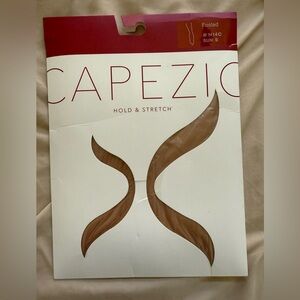 Capezio Hold & Stretch Footed Tights Sun S